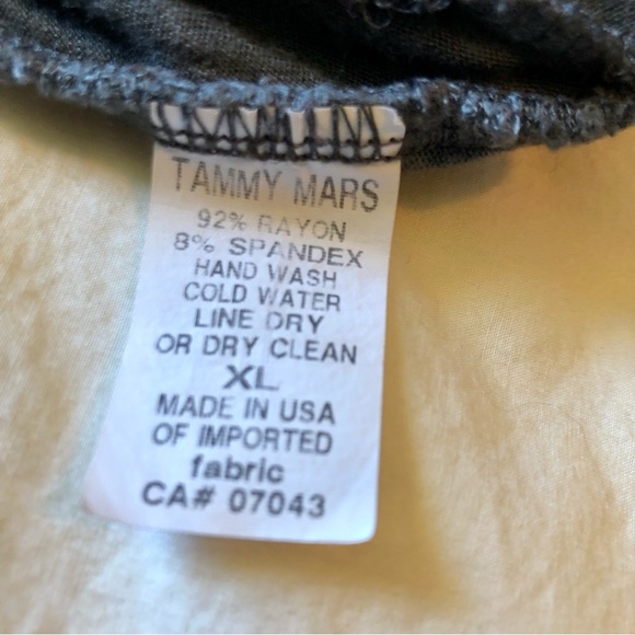 Gray layered tank top - Picture 6 of 6